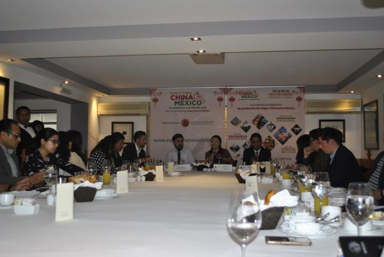 10月10日墨西哥中华企业协会召开媒体座谈会