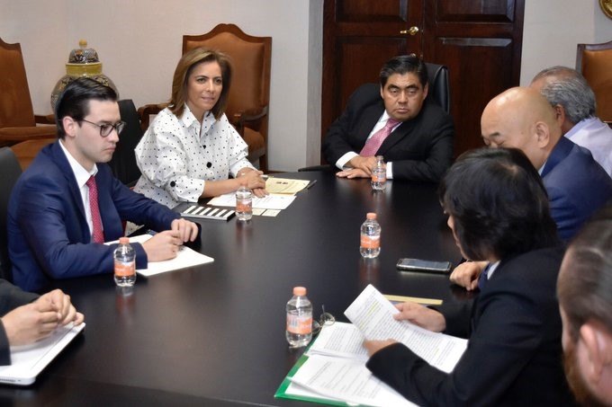 Representantes de la Asociación de Empresarios Zhonghua en México, A.C. visitaron al Gobernador de Puebla, Miguel Barbosa